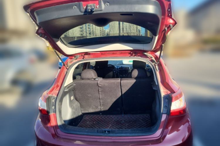 Used Nissan Tiida 2019 1.6L CVT Cool Edition China VI Standard