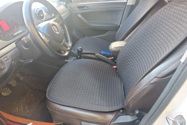 Used Volkswagen Jetta 2017 1.4L Manual Fashion Edition