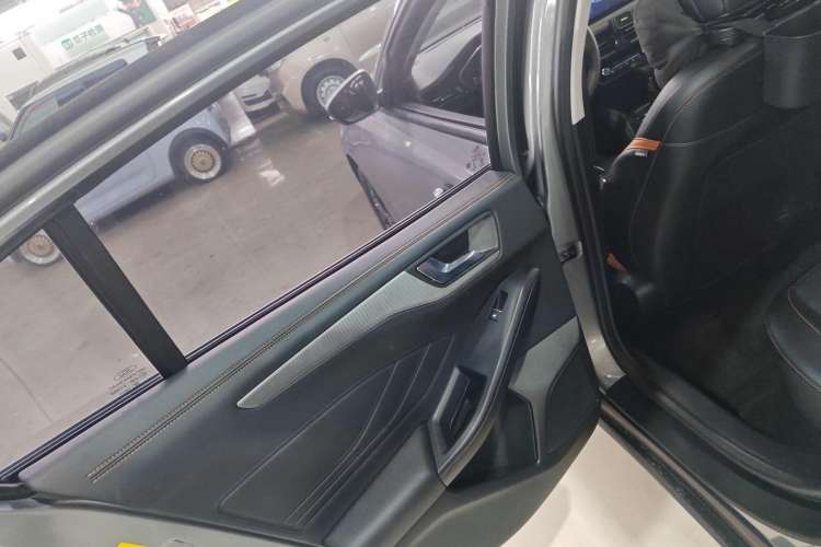 Used Ford Focus 2022 Sedan EcoBoost 180 Automatic Performance Edition