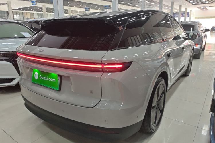 Used Li Auto i6 2025 Model Two-Wheel-Drive Standard Type Rear Right 45 Deg