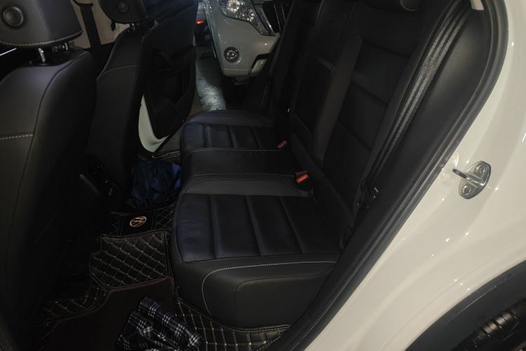 Used Volkswagen T-ROC 2021 280TSI DSG Two-Wheel Drive Comfort Connect Edition