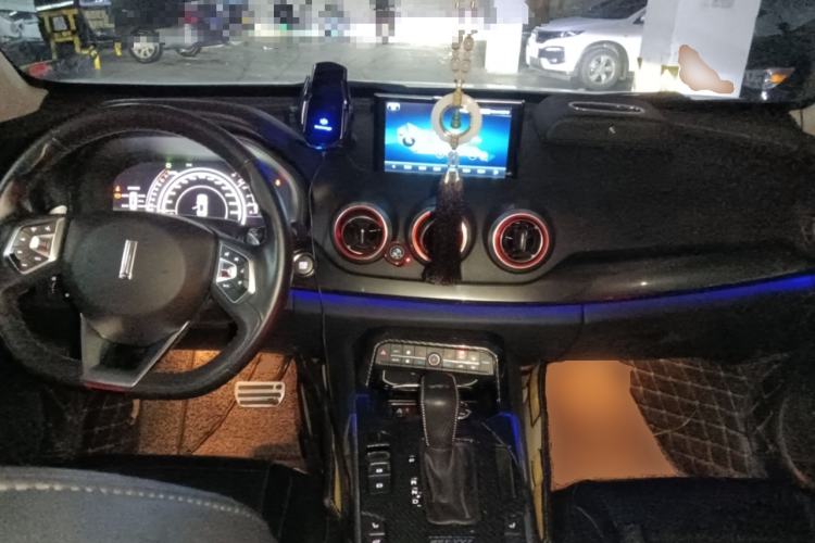 Used Wey VV7 2017 2.0T Flagship Model
