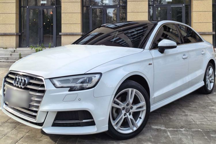 Used Audi A3 2020 Limousine 35 TFSI Fashion Edition China VI Emission Standard Guazi used car, China used car export, Used car for sale, Used  cars, Cheapest cars for sale