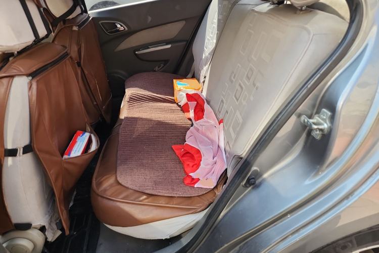 Used Baojun 630 2011 1.5L manual Comfort trim level