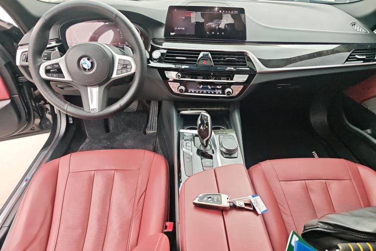 Used BMW 5 Series 2020 530Li Luxury Edition M Sport Package
