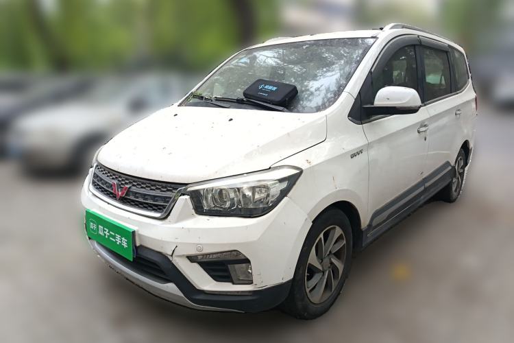 Used Wuling Hongguang 2016 1.5L S1 Deluxe Model China V-standard