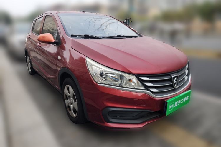Used Baojun 310 2016 1.2L manual Comfort trim level

