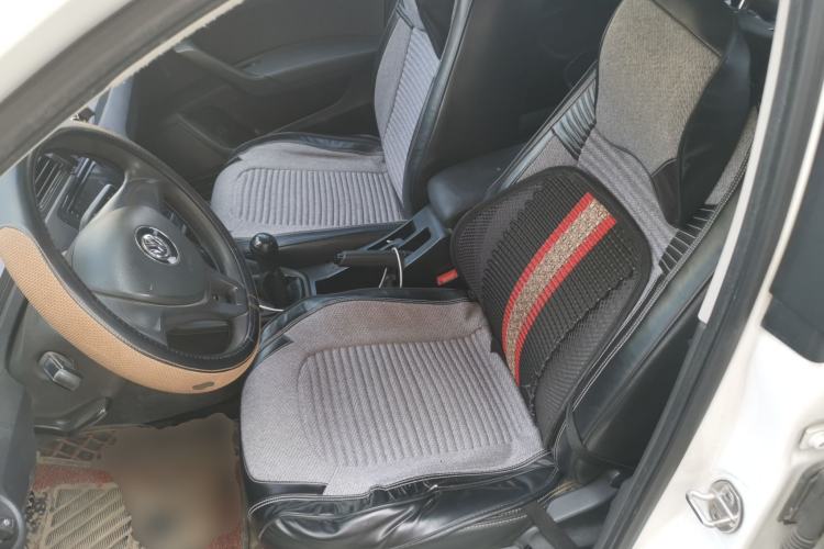 Used Volkswagen Santana 2016 1.4L Manual Fashion Edition
