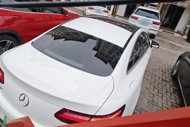 Used Mercedes-Benz E-Class 2020 E 260 Coupe Rear Right 45 Deg