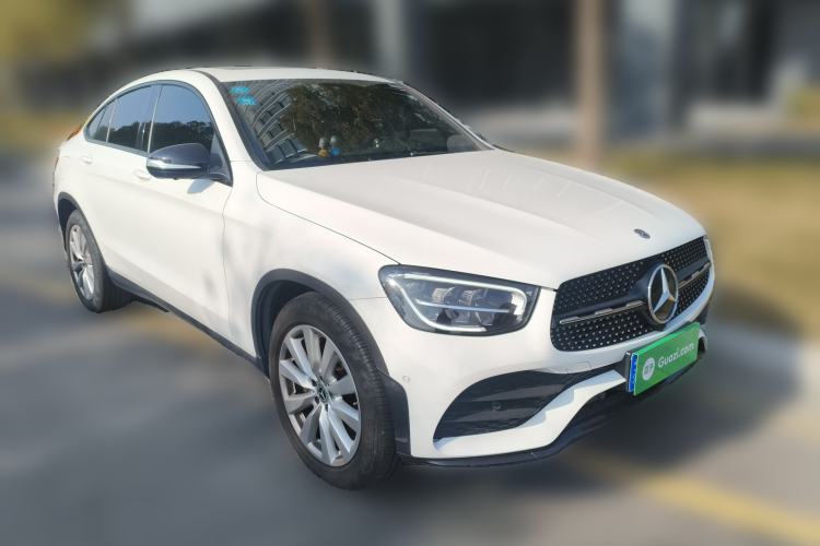 Used Mercedes-Benz GLC Coupe 2020 GLC 260 4MATIC Coupe SUV Front Right 45 Deg