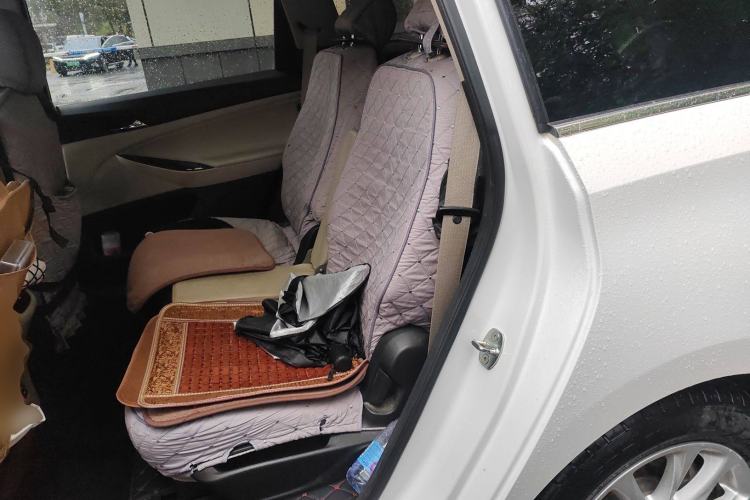 Used Buick GL6 2018 18T 6-Seater Elite Model
