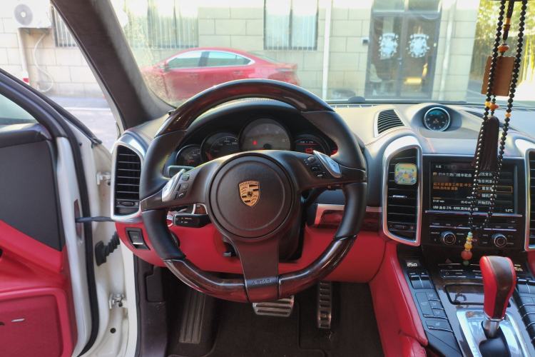 Used Porsche Cayenne 2011 Cayenne S 4.8L