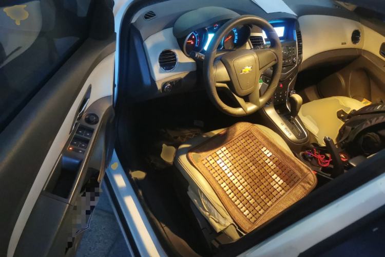 Used Chevrolet Cruze 2015 1.5L Classic SE AT
