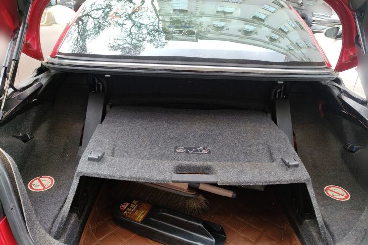 Used Volkswagen Eos 2010 2.0 TSI DSG Luxury Edition Trunk