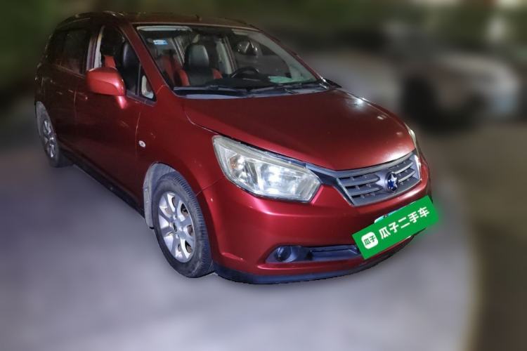 Used Venucia R50 2013 1.6L Manual Fashion Edition Front Right 45 Deg