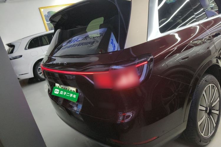 Used Hima AITO M9 2025 Pure Electric Ultra Version 100 kWh 6-Seater Model Rear