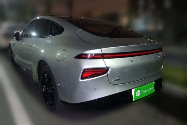 Used XPeng P7 2022 670E+