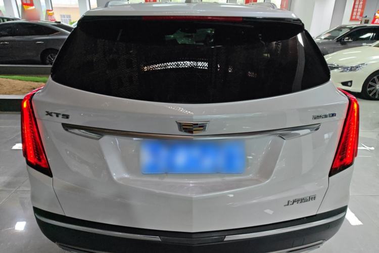 Used Cadillac XT5 2022 2.0T Two-Wheel Drive Luxury Version