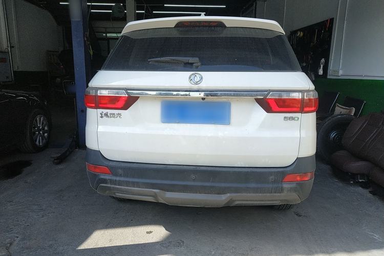 Used Dongfeng Fengon S560 2018 1.8L Manual Comfort 7-Seater
