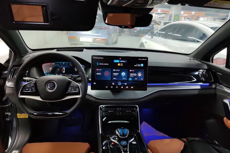 Used BYD Tang New Energy 2023 DM-i Champion Edition 112KM Prestige Model