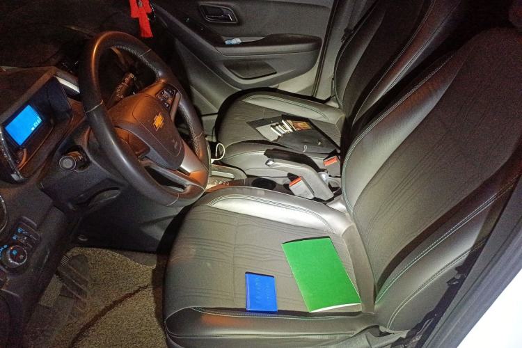 Used Chevrolet Trax 2014 1.4T Automatic Two-Wheel Drive Luxury Model Left Front Seat