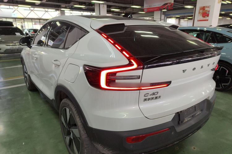 Used Volvo C40 2024 Long-Range PRO Version