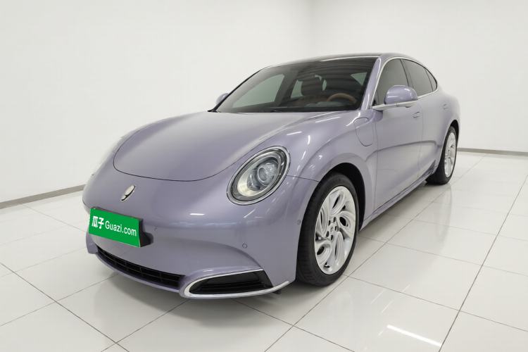 Used ORA Lightning Cat 2022 555 km Luxury Edition