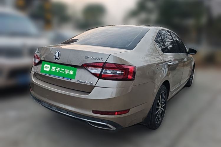 Used Skoda Octavia 2018 TSI230 DSG Luxury Edition
