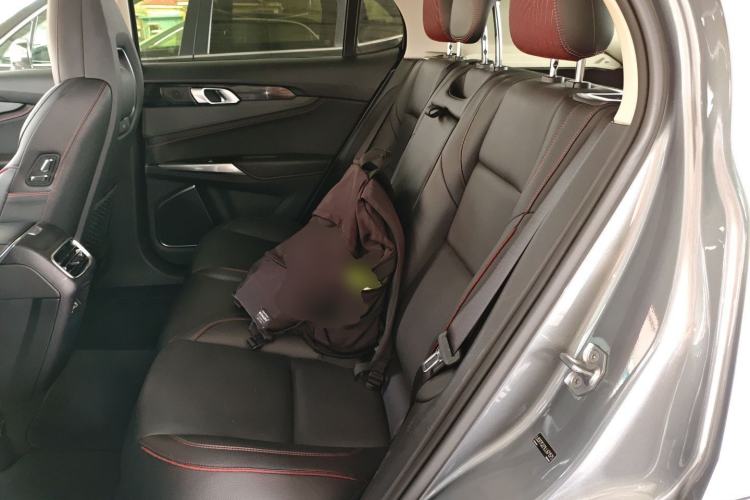 Used Lynk & Co 01 2019 2.0T Two-Wheel Drive Zhaopu Version China VI Standard
