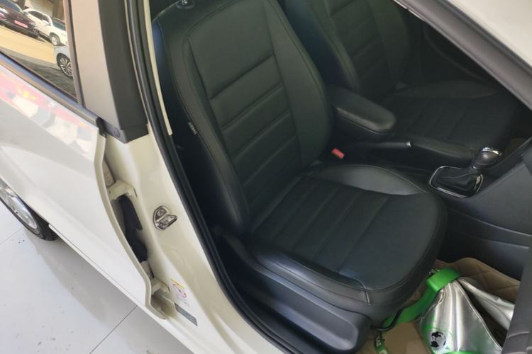 Used Volkswagen Polo 2014 1.6L Automatic Luxury Edition