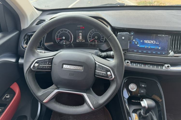 Used Haval H2s 2018 Red-Label 1.5T Dual-Clutch ZhiShang Model