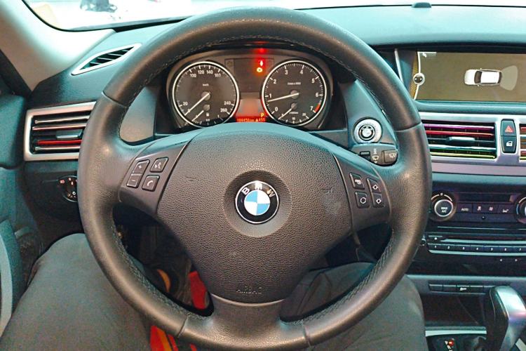 Used BMW X1 2013 sDrive18i Leading Model Steering Wheel