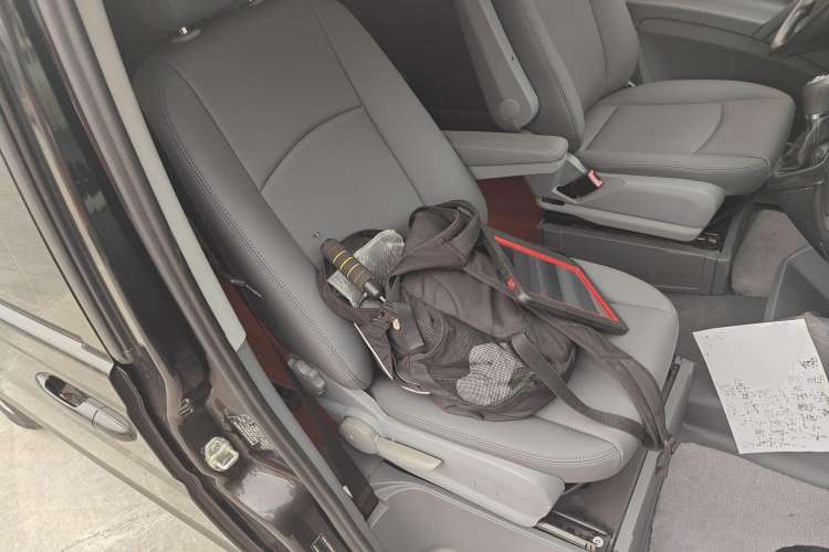 Used Mercedes-Benz Vito 2013 3.0L Business Edition