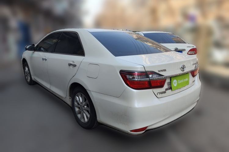 Used Toyota Camry 2016 2.0G 10th Anniversary Leading Edition
