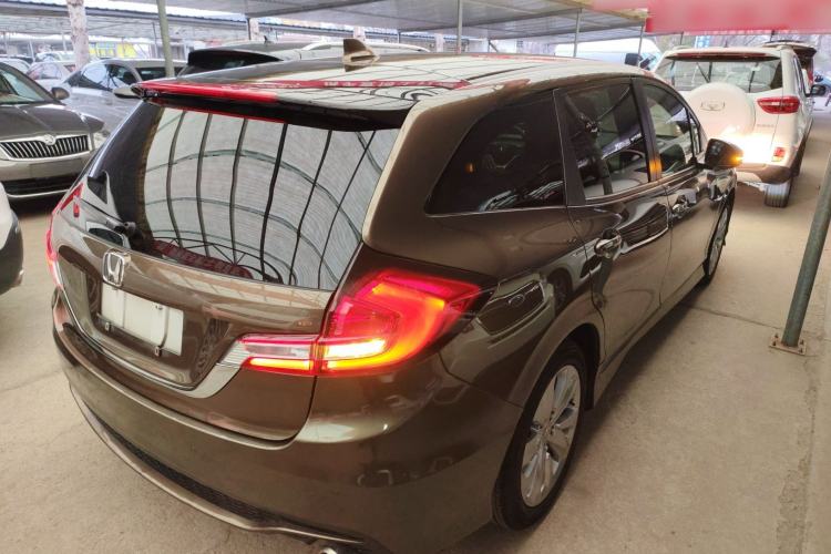 Used Honda Jade 2017 1.8L automatic Comfort version 5 seats