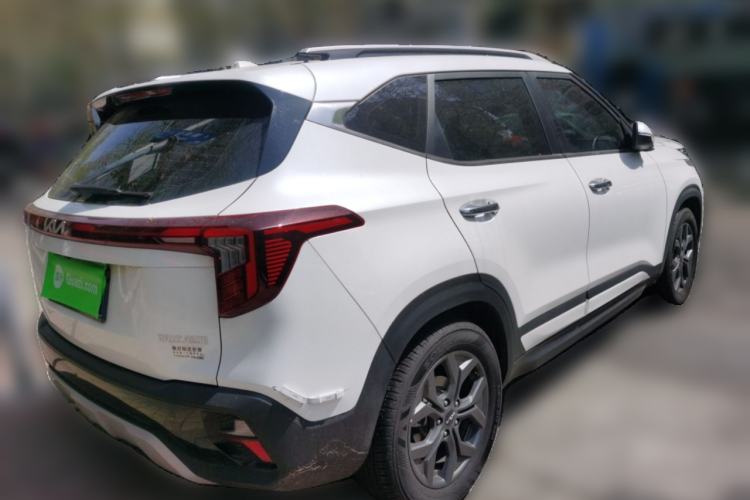 Used Kia Seltos 2023 1.5L CVT Luxury Edition Rear Right 45 Deg