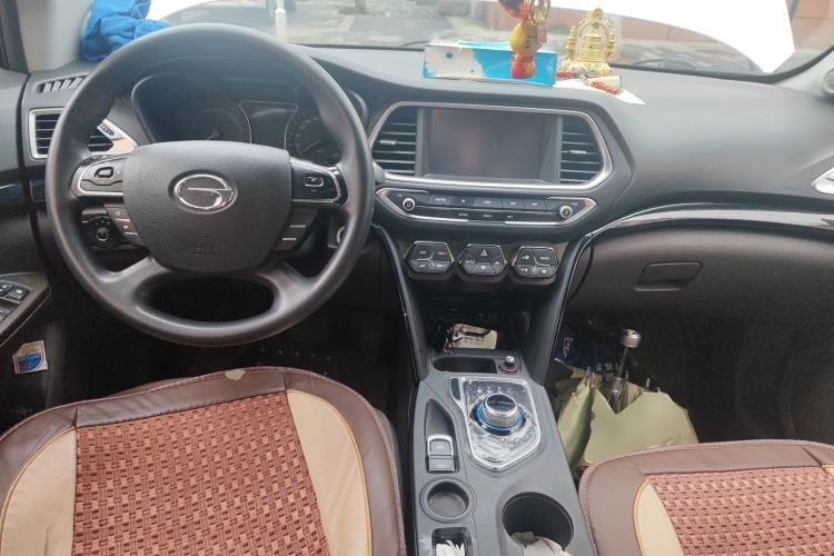 Used GAC Group Qizhi PHEV 2018 1.5L Smart Connect Luxury Edition Center Console