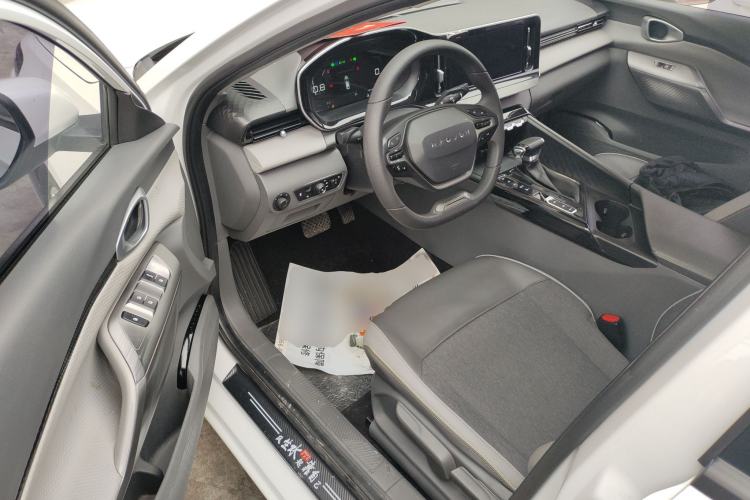 Used Baojun RC-5 2020 1.5T CVT Smart Luxury Edition
