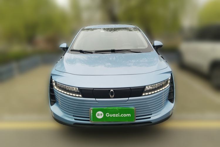 Used ORA iQ 2018 High-Range Version Smart Connectivity Model
