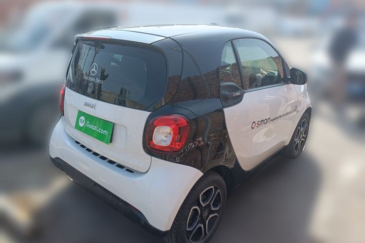 Used smart fortwo 2019 0.9T 66kW Hardtop Wind Power Edition China VI Rear Right 45 Deg