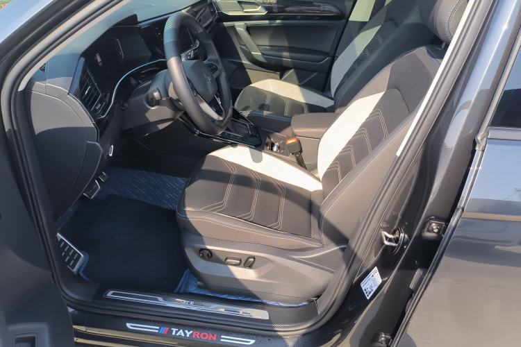 Used Volkswagen Tayron GTE Plug-in Hybrid 2020 1.4T Luxury Model Interior 9