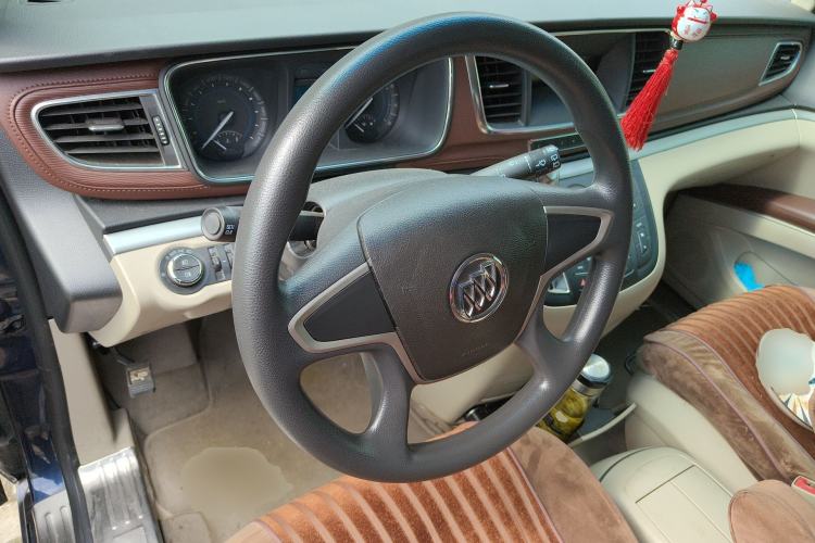 Used Buick GL8 2014 2.4L CT Luxury Business Comfort Edition Steering Wheel