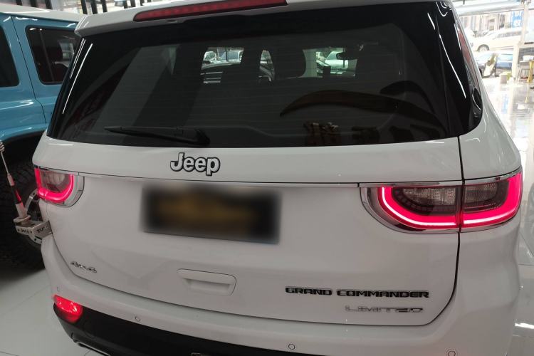Used Jeep Grand Commander 2018 2.0T Four-Wheel Drive Enjoyment Edition China VI
