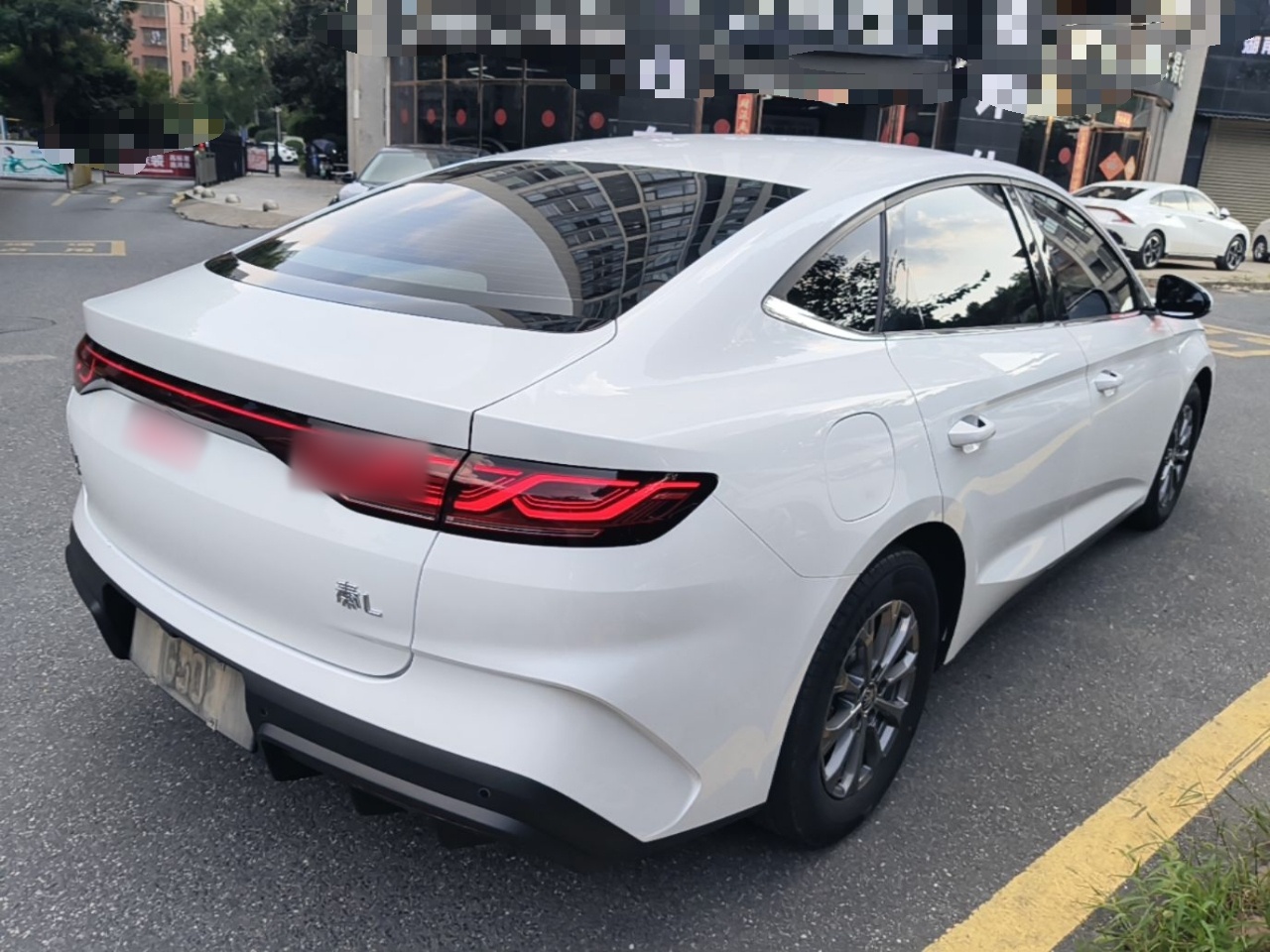 BYD Qin L 2024 DM-i 80KM Leading Model — снимка 6