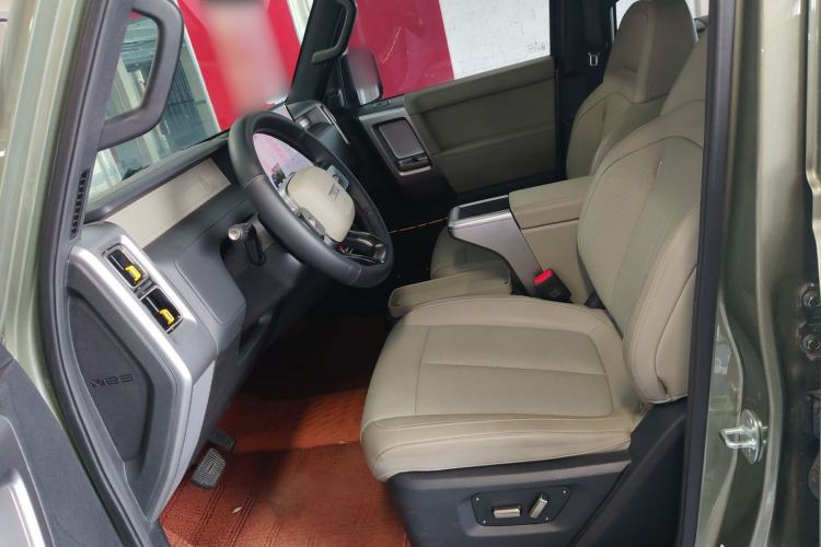 Used iCAR V23 2025 501 Four-Wheel Drive Intelligent Driving Version Left Front Seat