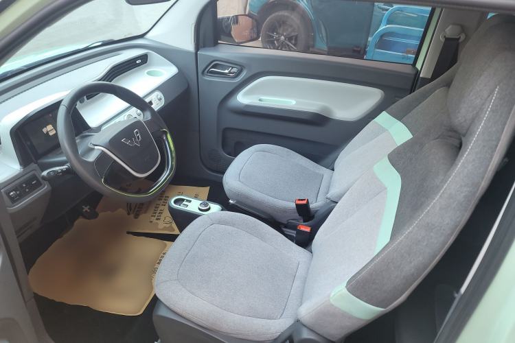 Used Wuling Hongguang MINIEV 2022 Macaron Premium Model – Lithium Iron Phosphate Left Front Seat