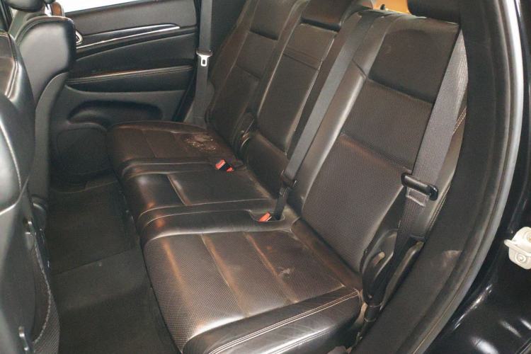 Used Jeep Grand Cherokee 2014 3.6L Elite Navigation Edition Left Rear Seat