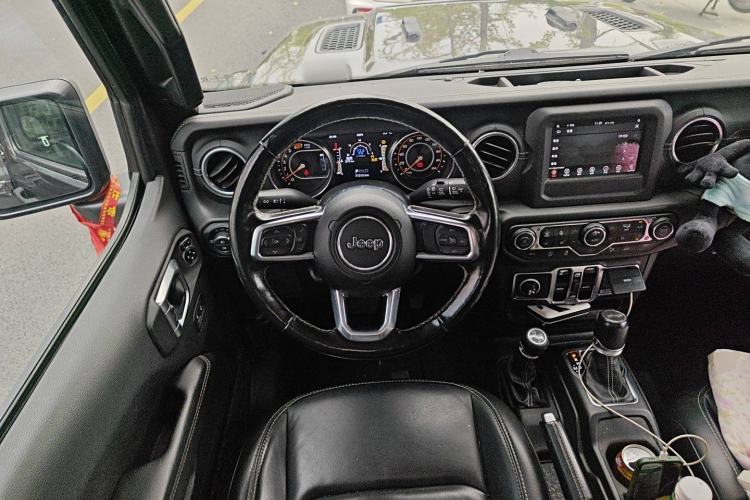 Used Jeep Wrangler 2021 2.0T Sahara Four-Door Edition
