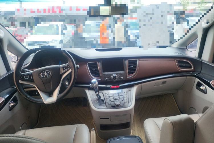 Used JAC Refine M4  Center Console