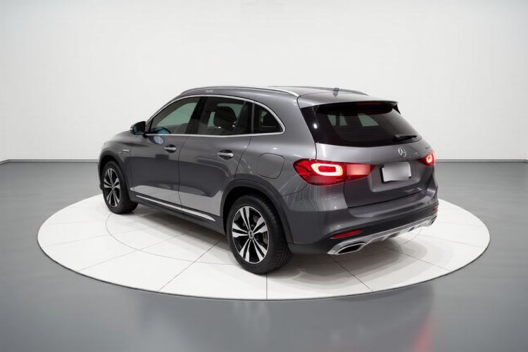 Used Mercedes-Benz GLA 2022 GLA 220 Exterior 2